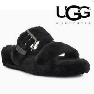 UGG FUZZ YEAH SANDALS